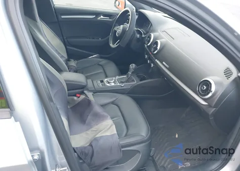 2018 Audi A3 2.0T Premium/2.0T Tech Premium из США, поврежденный, VIN WAUAUGFF4J1022122